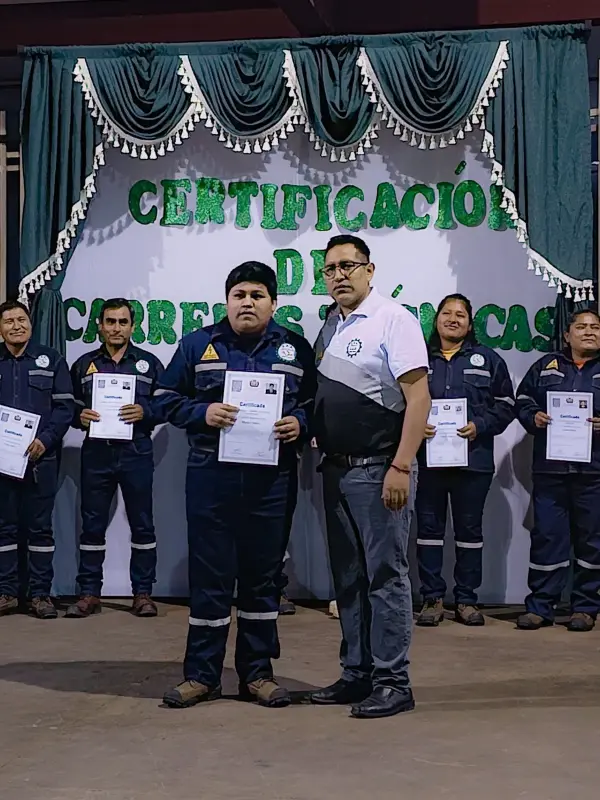 certificados para carrera de electricidad insdustrial